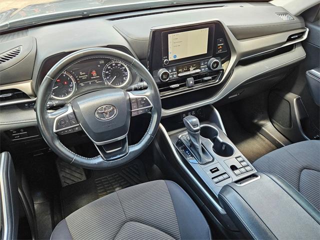 used 2023 Toyota Highlander car, priced at $40,444