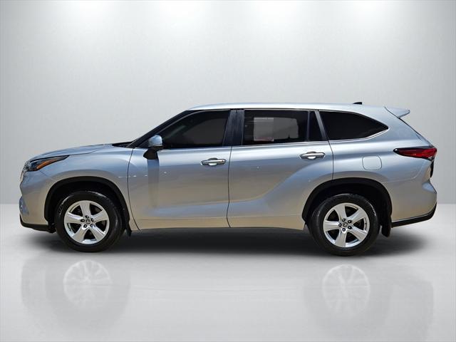used 2023 Toyota Highlander car, priced at $40,444