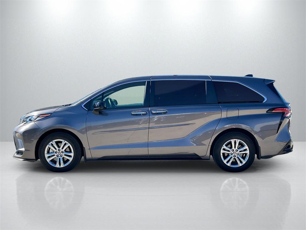 used 2022 Toyota Sienna car, priced at $44,010