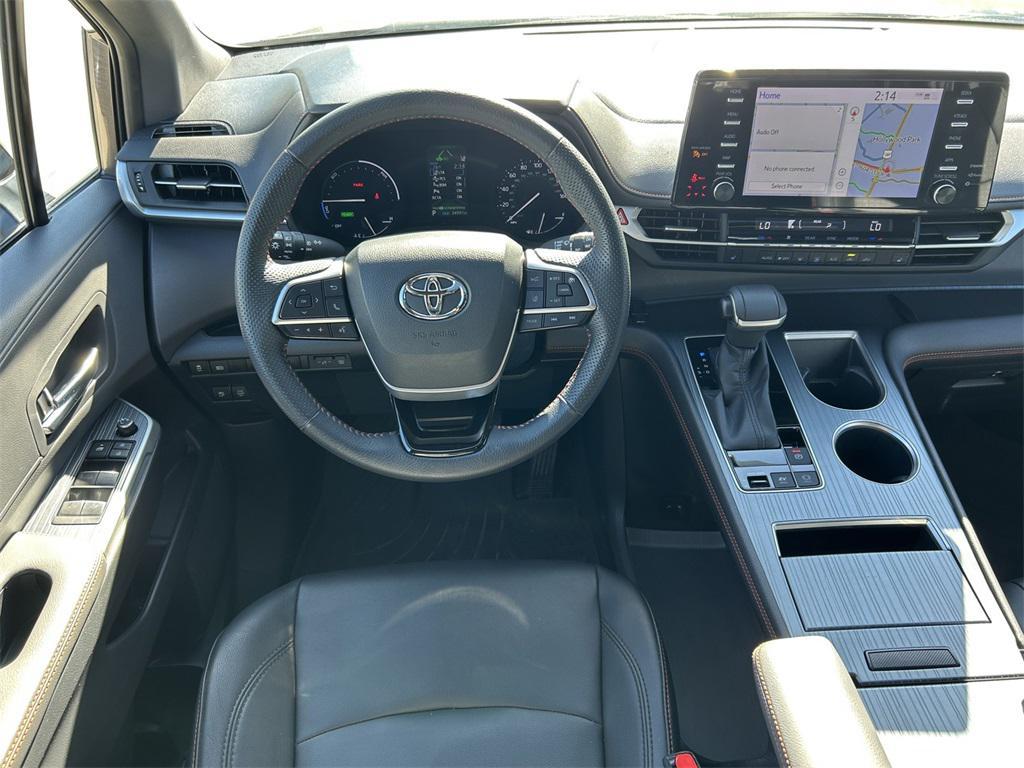 used 2022 Toyota Sienna car, priced at $44,010