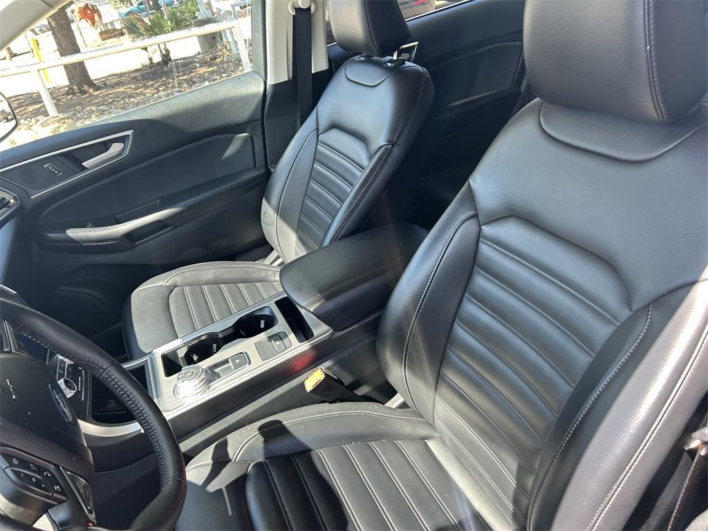 used 2024 Ford Edge car, priced at $23,422