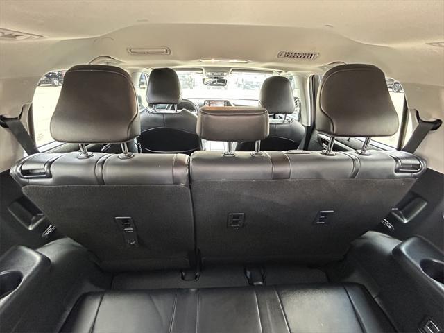 used 2021 Toyota Highlander car, priced at $30,891