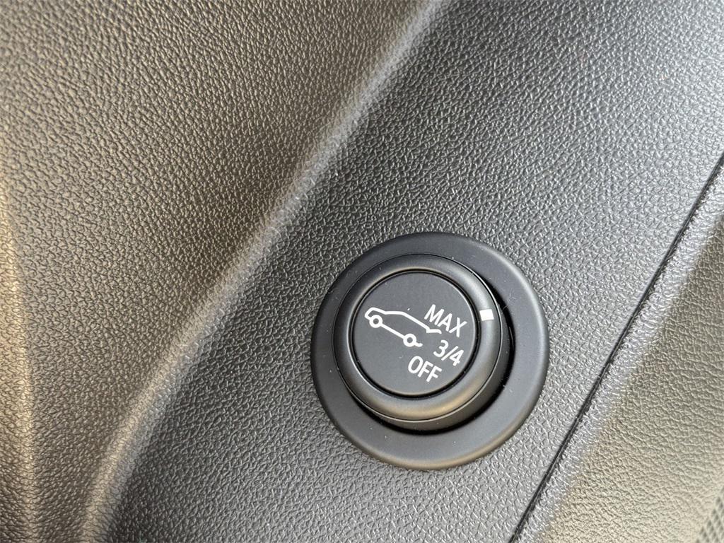 used 2024 Chevrolet Equinox car, priced at $21,644