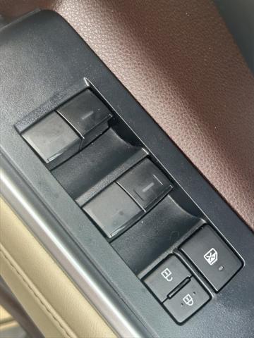 used 2022 Toyota Highlander car, priced at $39,351