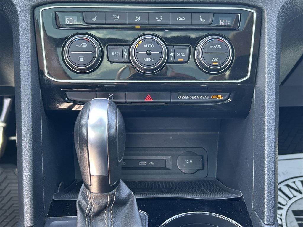 used 2022 Volkswagen Atlas car, priced at $25,341