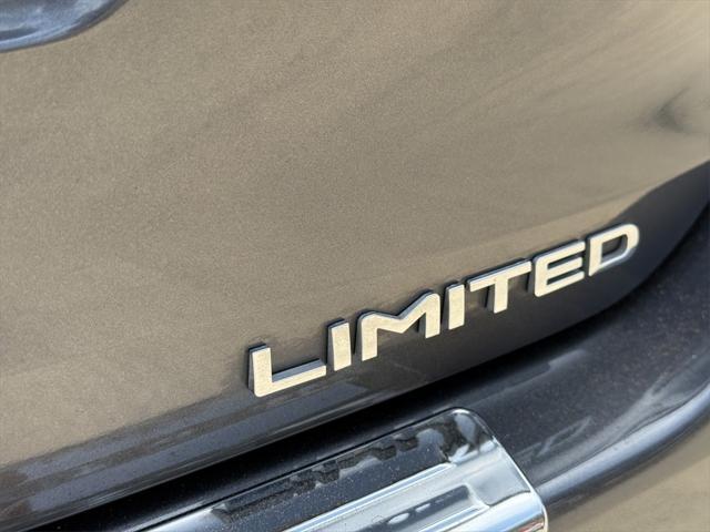 used 2023 Toyota Highlander Hybrid car, priced at $45,891