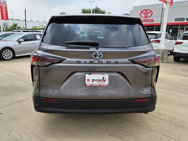 used 2023 Toyota Sienna car, priced at $42,213