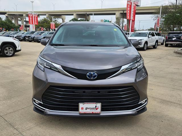 used 2023 Toyota Sienna car, priced at $42,213