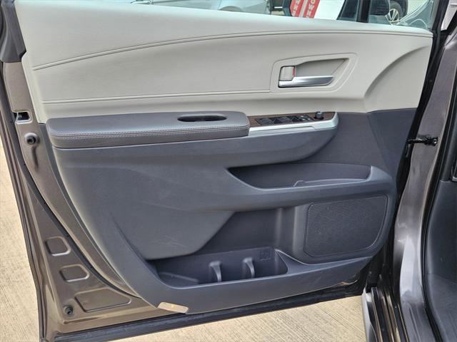 used 2023 Toyota Sienna car, priced at $42,213