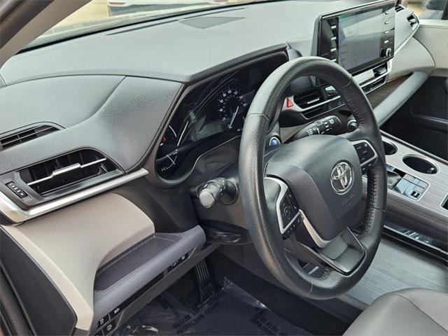 used 2023 Toyota Sienna car, priced at $40,644