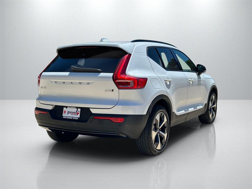 used 2024 Volvo XC40 car, priced at $25,772