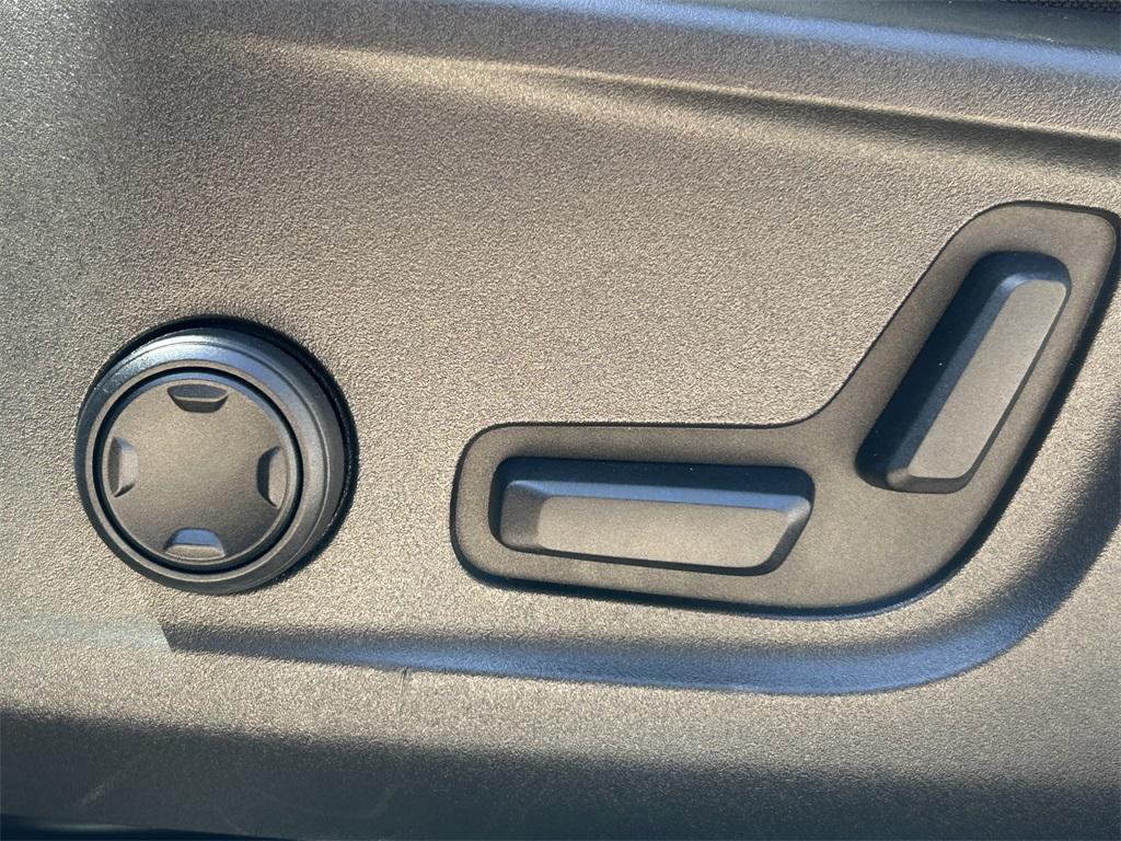 used 2024 Volvo XC40 car, priced at $25,772
