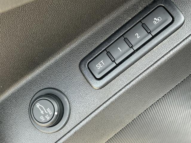 used 2019 Chevrolet Equinox car, priced at $18,891