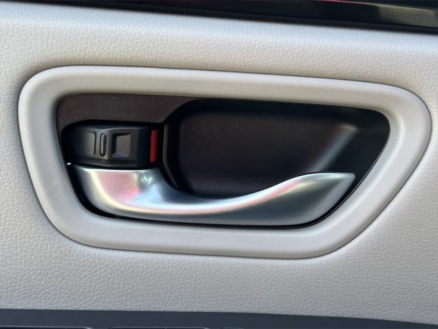 used 2023 Honda Pilot car, priced at $33,411