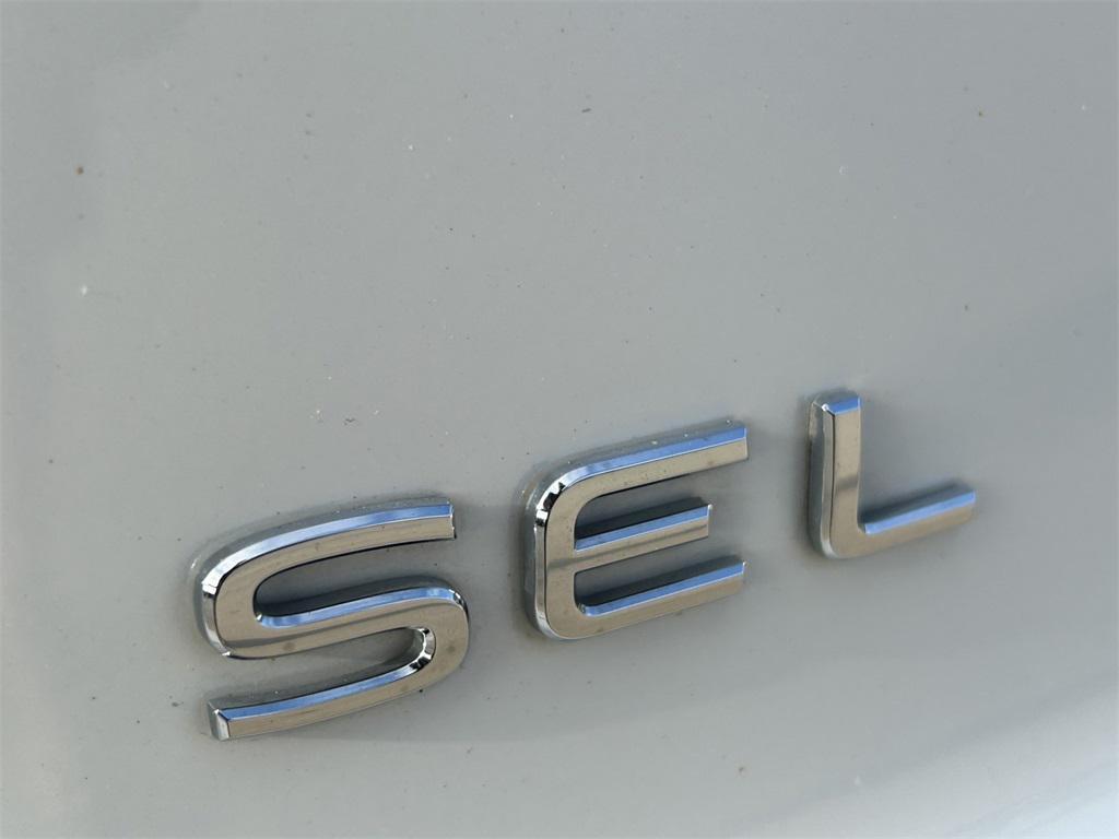 used 2022 Volkswagen Atlas Cross Sport car, priced at $27,441