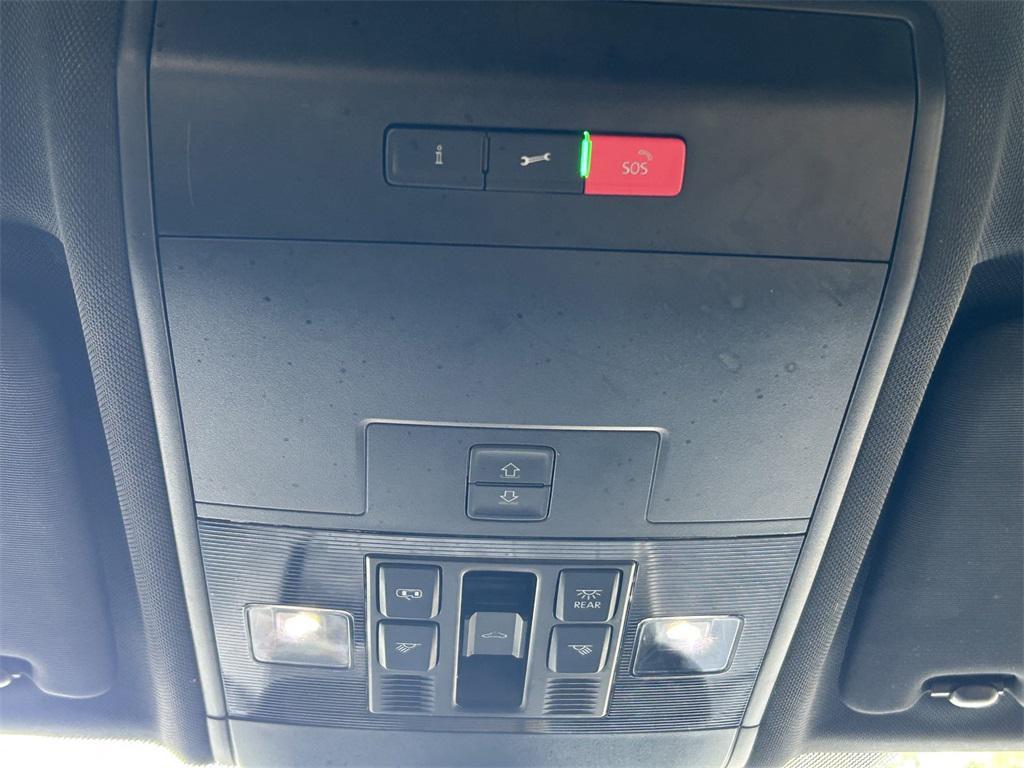 used 2022 Volkswagen Atlas Cross Sport car, priced at $27,441