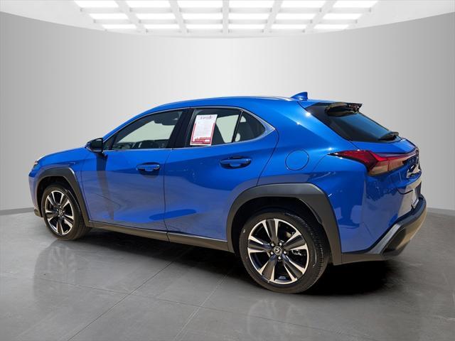 used 2025 Lexus UX 300h car, priced at $41,089