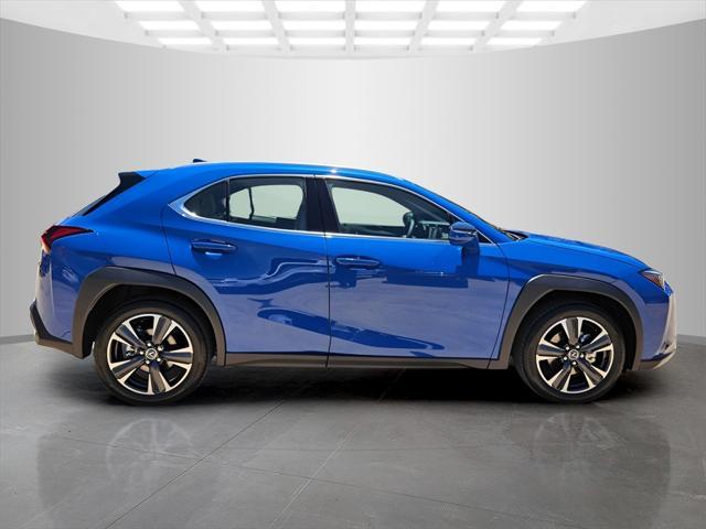 used 2025 Lexus UX 300h car, priced at $41,089
