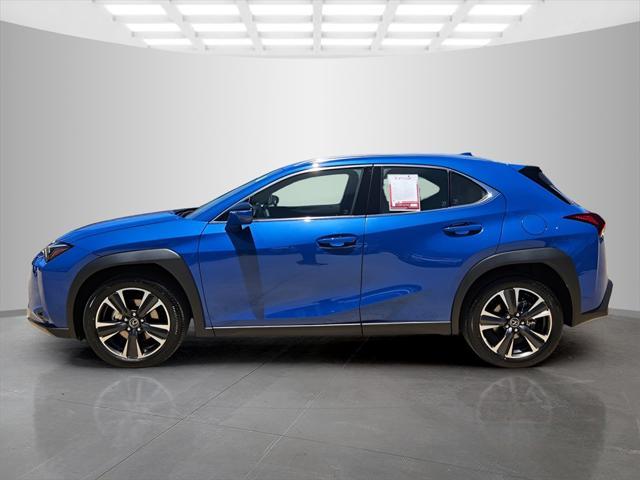 used 2025 Lexus UX 300h car, priced at $41,089
