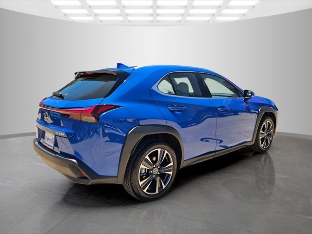 used 2025 Lexus UX 300h car, priced at $41,089
