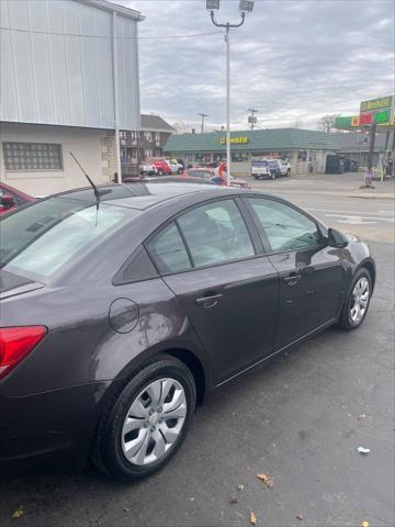 used 2014 Chevrolet Cruze car, priced at $8,995