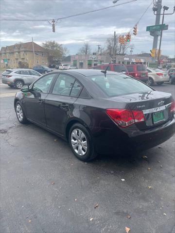 used 2014 Chevrolet Cruze car, priced at $8,995