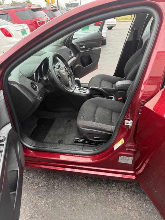 used 2016 Chevrolet Cruze Limited car, priced at $9,992