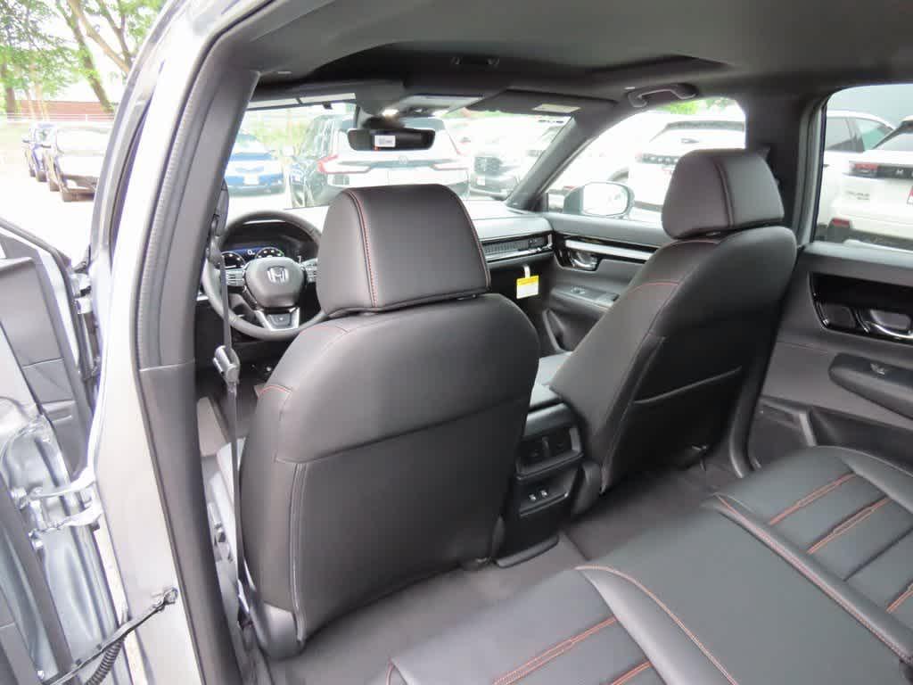 new 2026 Honda CR-V Hybrid car, priced at $43,700