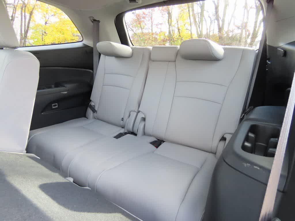 used 2022 Honda Pilot car, priced at $30,695