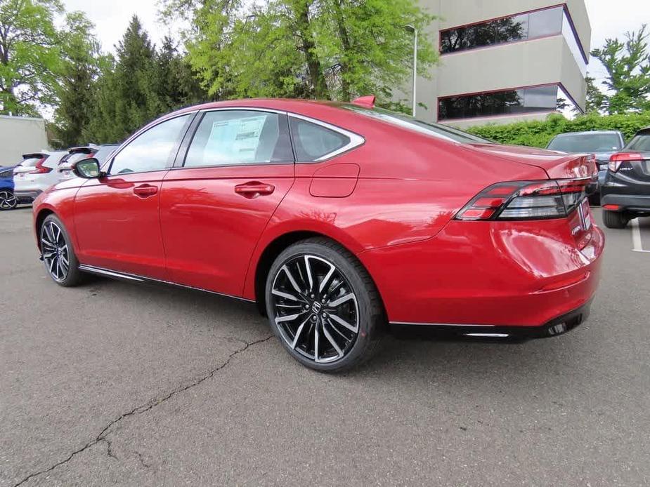 new 2025 Honda Accord Hybrid car