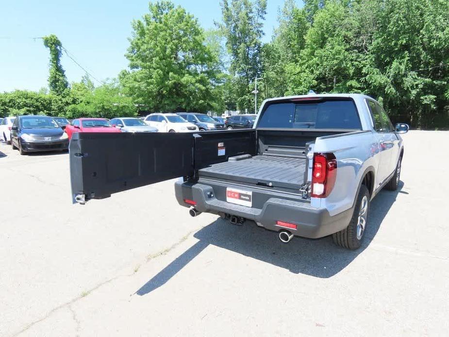 new 2025 Honda Ridgeline car