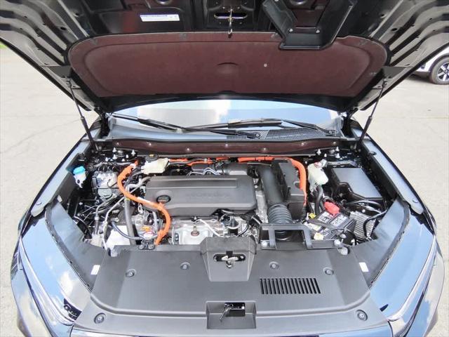 new 2026 Honda CR-V Hybrid car, priced at $40,195