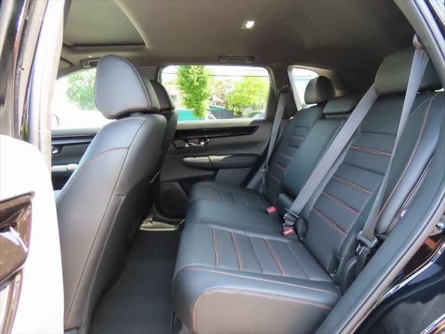 new 2026 Honda CR-V Hybrid car, priced at $40,195