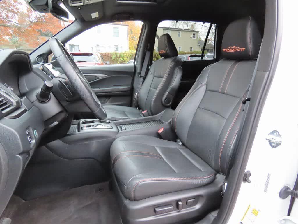 used 2023 Honda Passport car, priced at $30,995