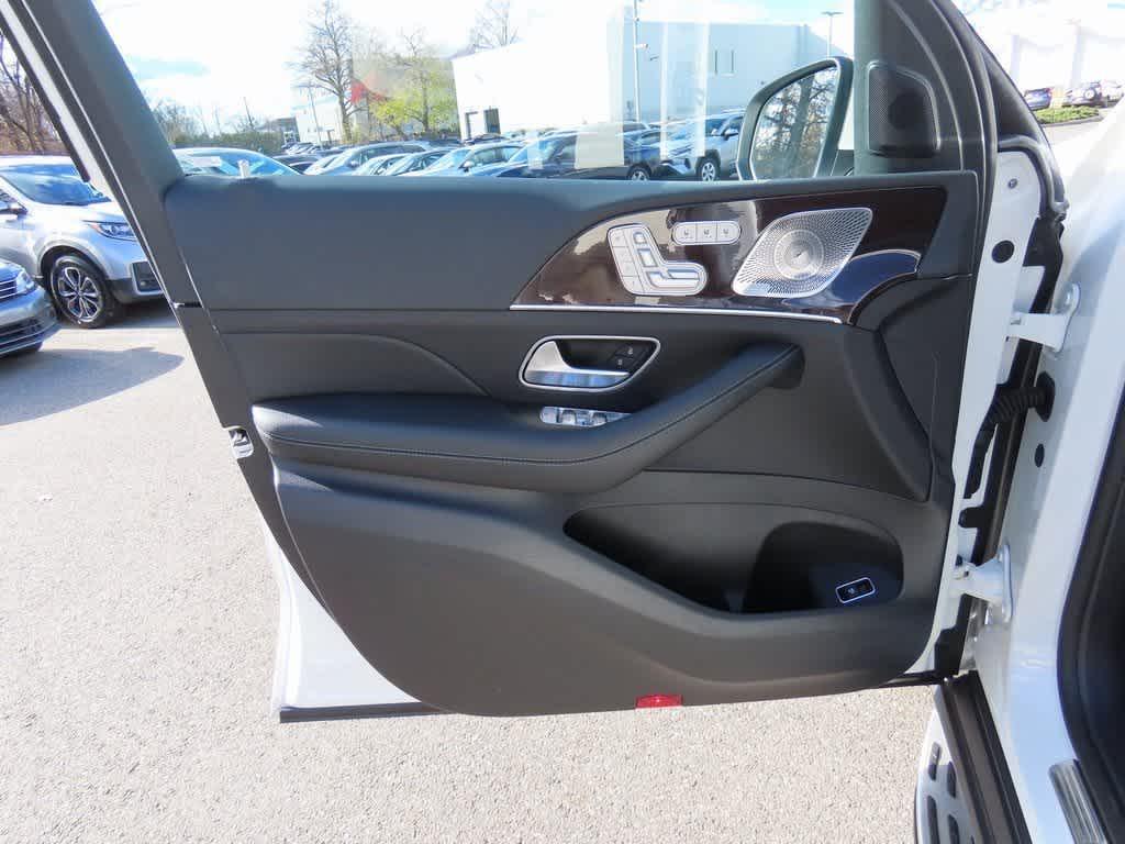 used 2024 Mercedes-Benz GLS 450 car, priced at $69,995