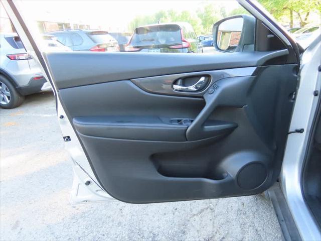 used 2020 Nissan Rogue car, priced at $15,995