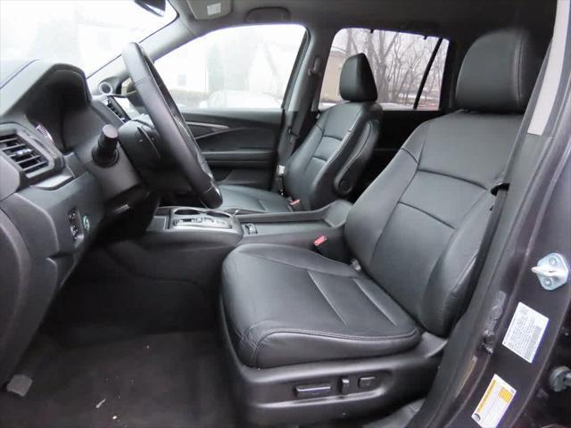 used 2021 Honda Pilot car, priced at $27,595