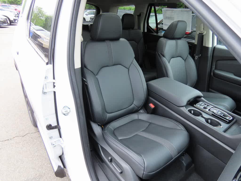 new 2025 Honda Pilot car, priced at $53,750
