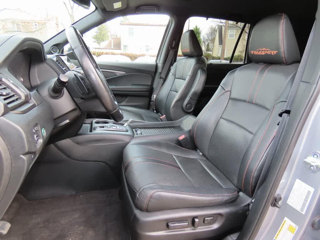 used 2023 Honda Passport car, priced at $32,995