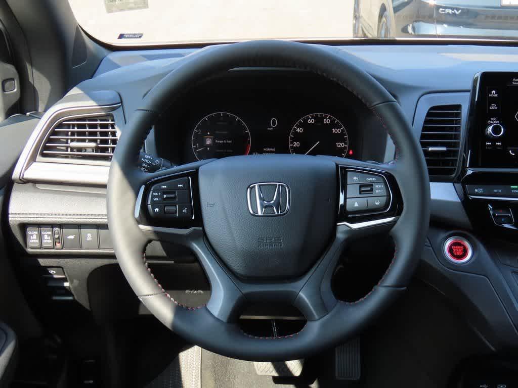 new 2026 Honda Odyssey car, priced at $45,845