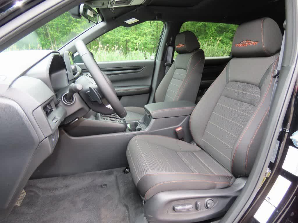 new 2026 Honda CR-V Hybrid car, priced at $40,250