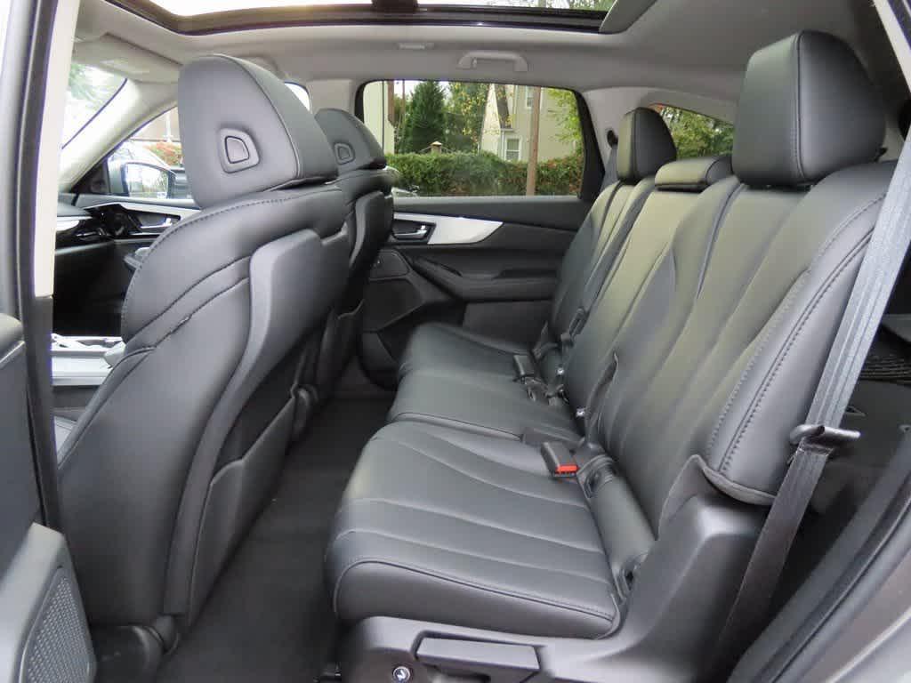 used 2025 Acura MDX car, priced at $43,995