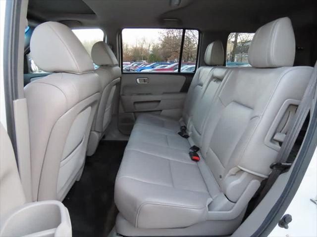 used 2013 Honda Pilot car, priced at $10,995