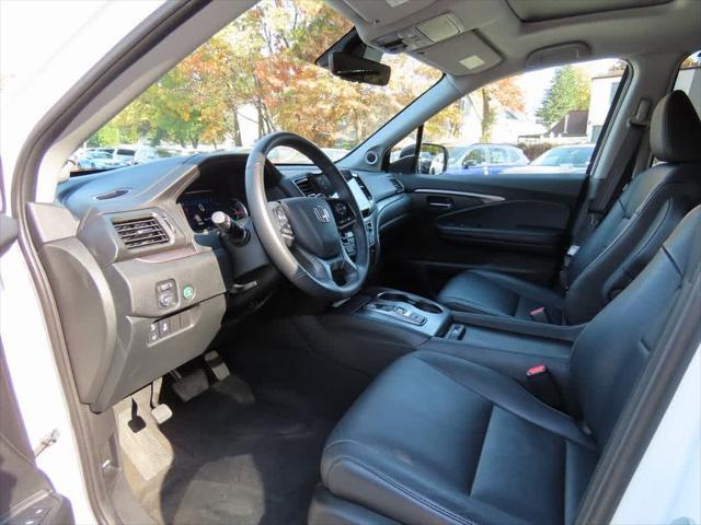 used 2022 Honda Pilot car, priced at $32,495