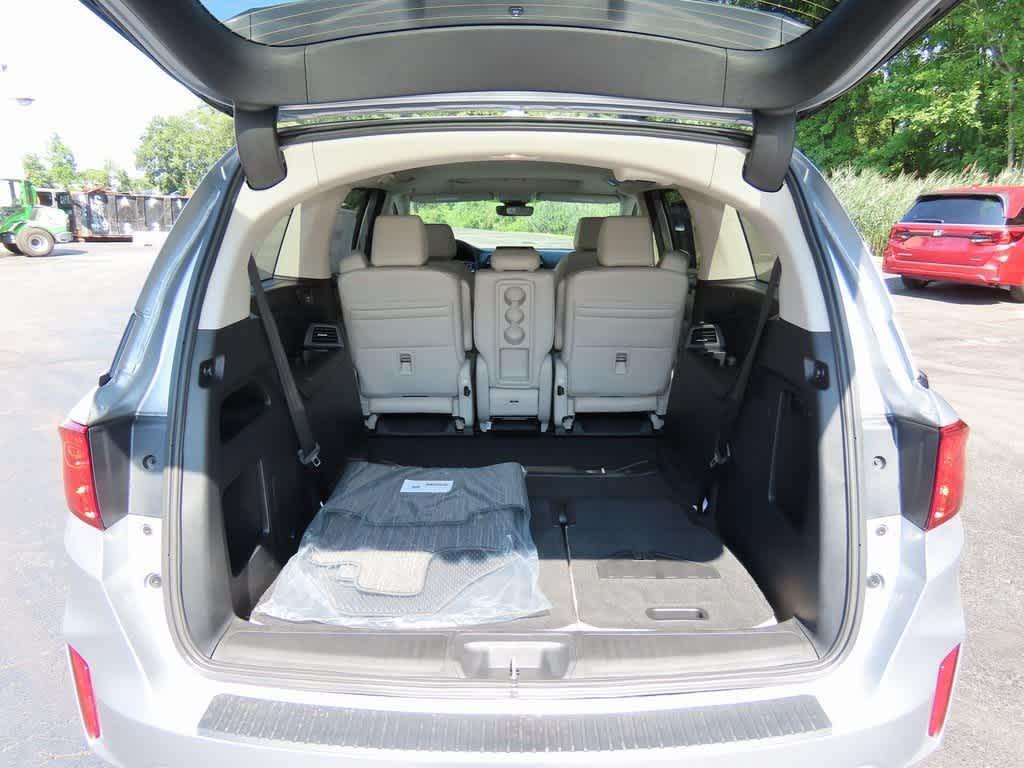 new 2026 Honda Odyssey car, priced at $45,685