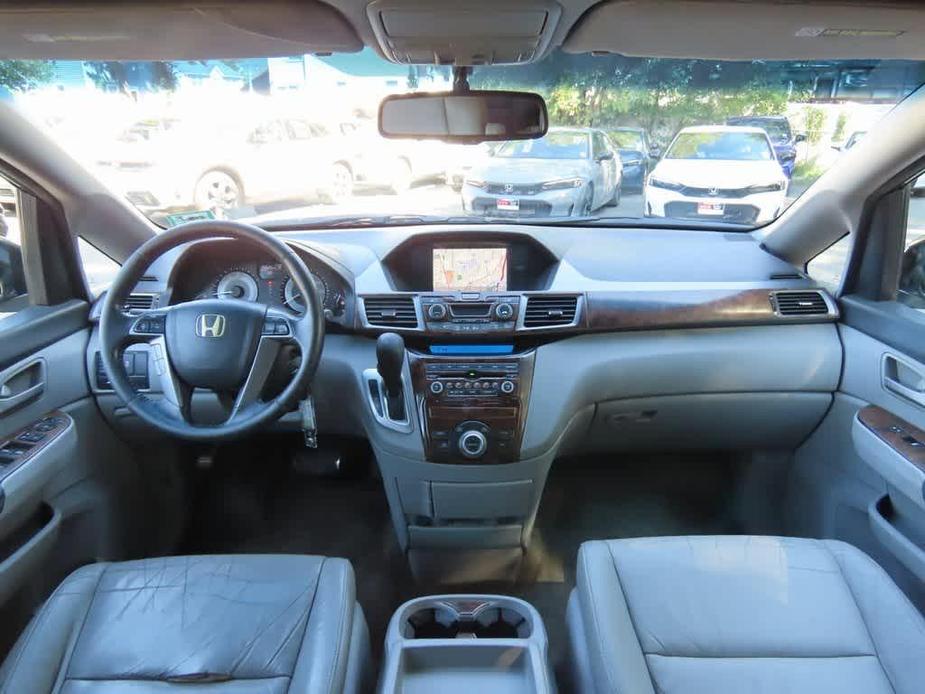 used 2011 Honda Odyssey car, priced at $10,595