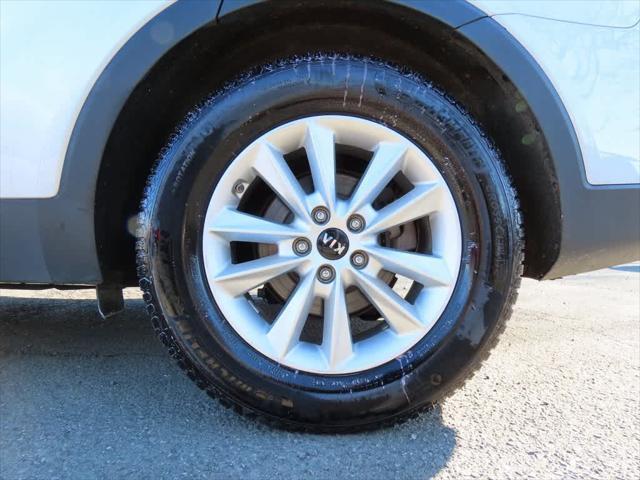 used 2019 Kia Sorento car, priced at $15,495