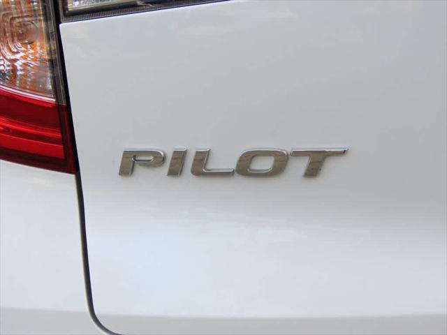 used 2022 Honda Pilot car, priced at $26,995