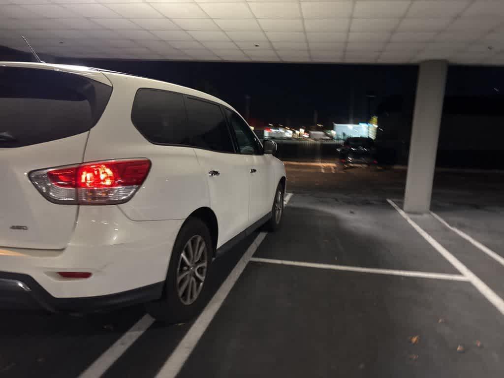 used 2014 Nissan Pathfinder car, priced at $7,995