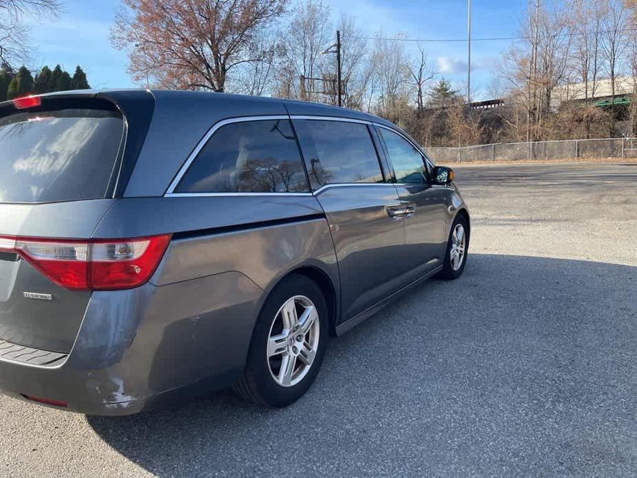 used 2011 Honda Odyssey car, priced at $12,495